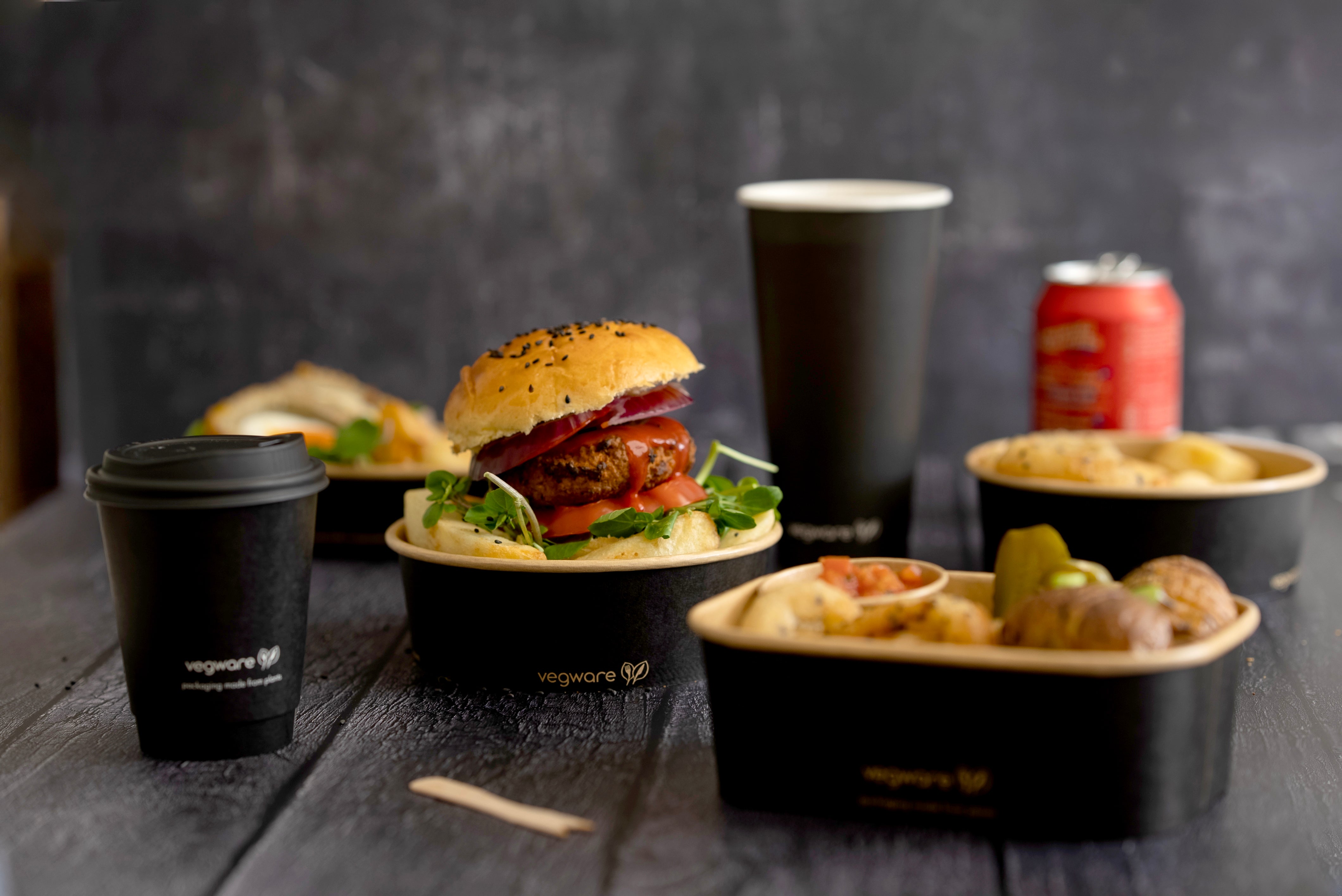22oz/650ml Rectangular Paper Takeaway Container - Aqueous Lined - Black