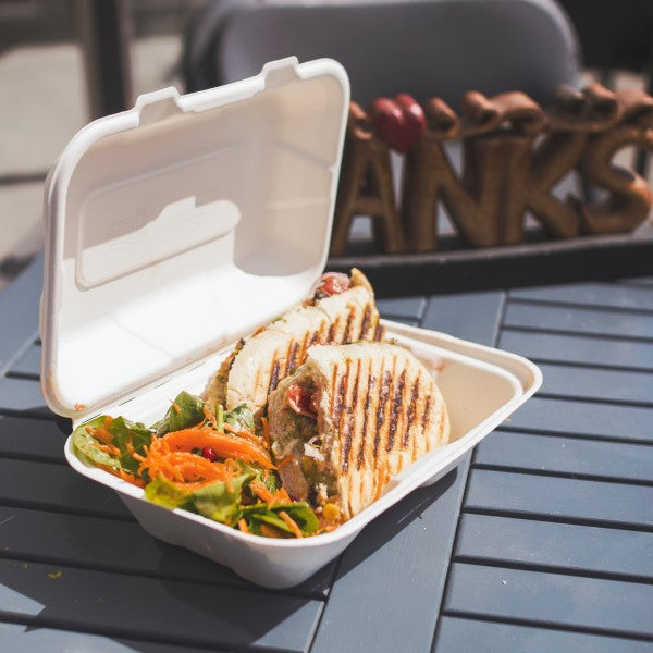 9" x 6" Snack Clam Large - Plant Fibre - PFAS Free - White