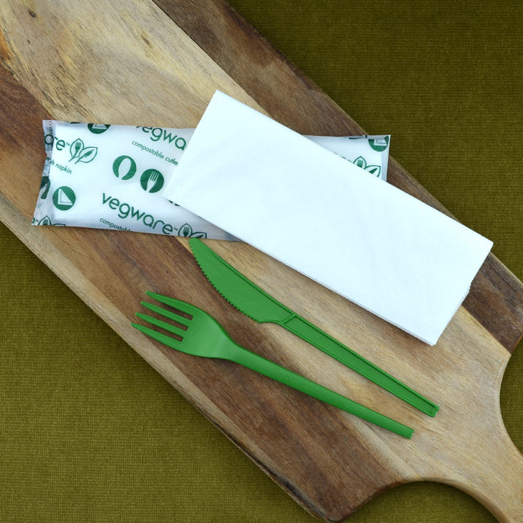 16cm Green CPLA Cutlery Set - Knife, Fork, Napkin - Image #2